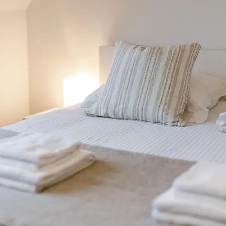 Cozy With Balcony With Parking Apartamento